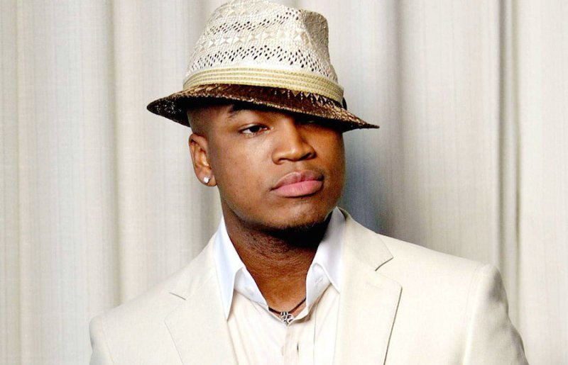 Ne-Yo-12 Celebrities That Were Caught With Hookers