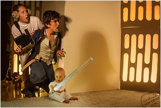 Wah Wars-Creative Parents Re-Enact Famous Movie Scenes Starring Their Baby Son