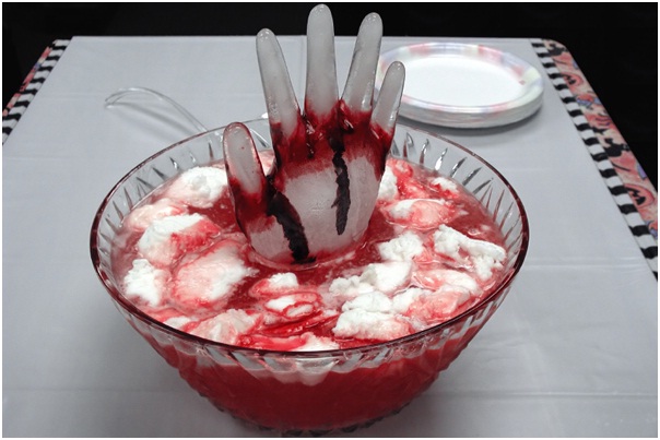 Blood Punch-15 Scary Halloween Dishes That Will Scare The Life Out Of Your Guests