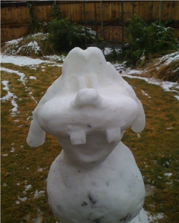 Goofy-Disney Snow Sculptures