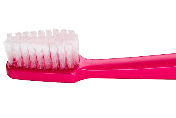Soft Brush-Natural Ways To Keep Your Teeth Healthy
