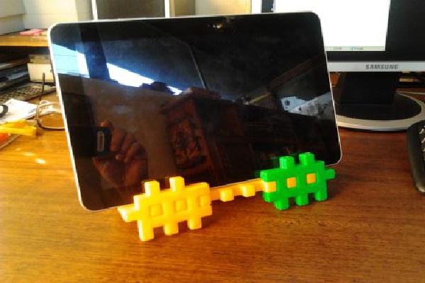 Easy When You Know How-Coolest IPad Docks & Stands