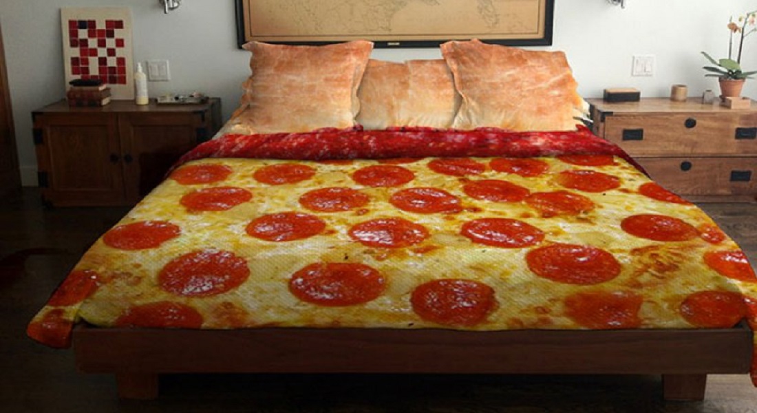15 Most Insane Bed Sheets That Will Make You Say WTF!