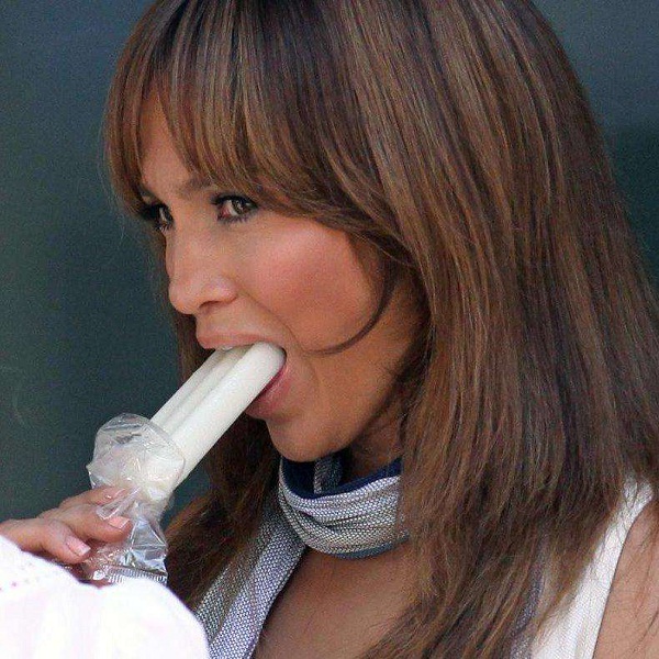 J-Lo Shows Us How It's Done-12 Hot Pictures Of Female Celebrities Sucking On A Popsicle
