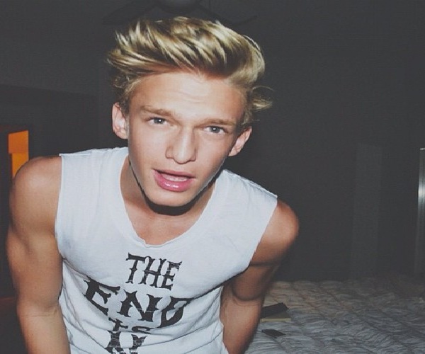Cody Simpson-Celebrities Who Got Famous Off YouTube