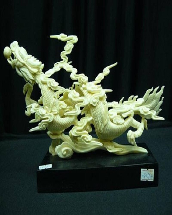 Bone dragon-Amazing Bone Carvings