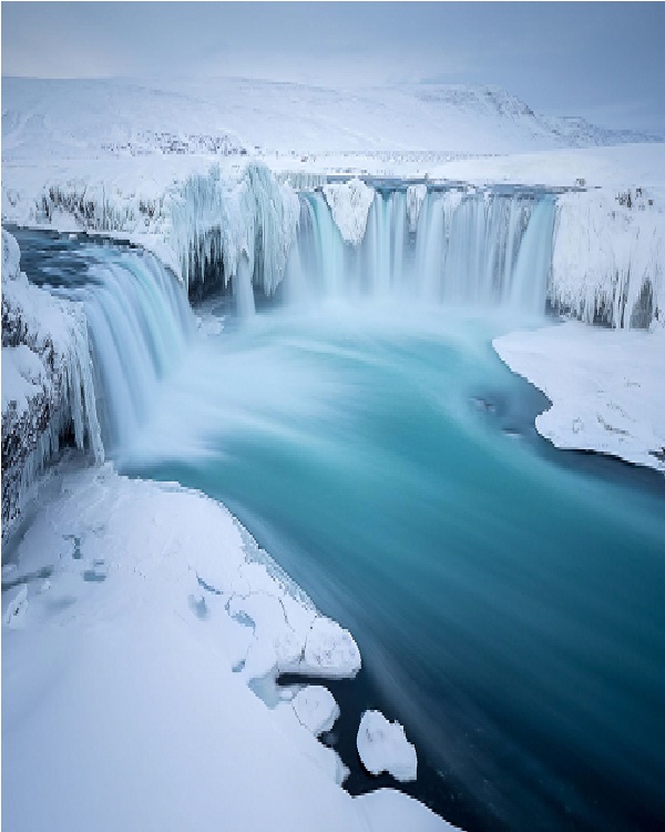 Snowy waterfall-Amazing Water Falls!