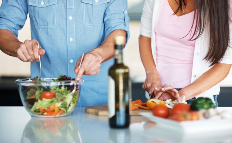 Prepare Your Own Meals-15 Minor Changes To Help You Lose Weight Easily 