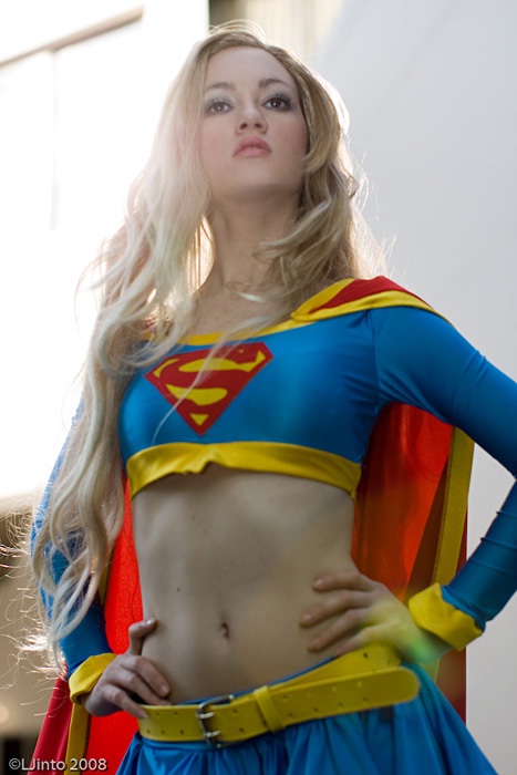 We love the yellow-Hottest Supergirl Cosplays