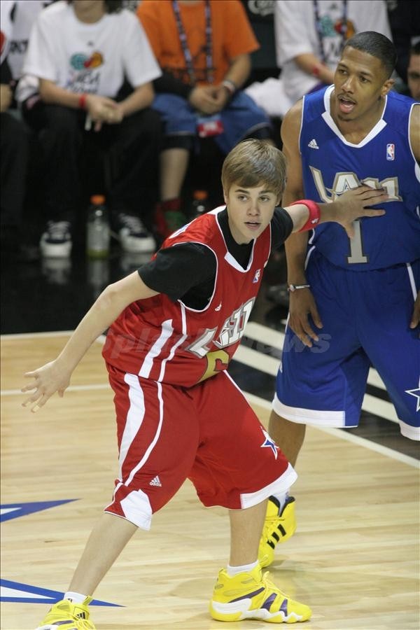 Basketball-Things You Don't Know About Justin Bieber