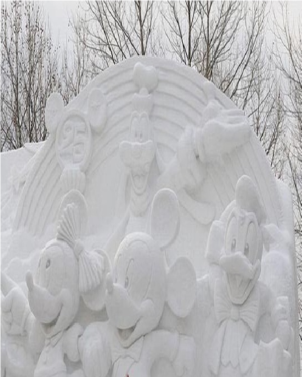 25th anniversary-Disney Snow Sculptures