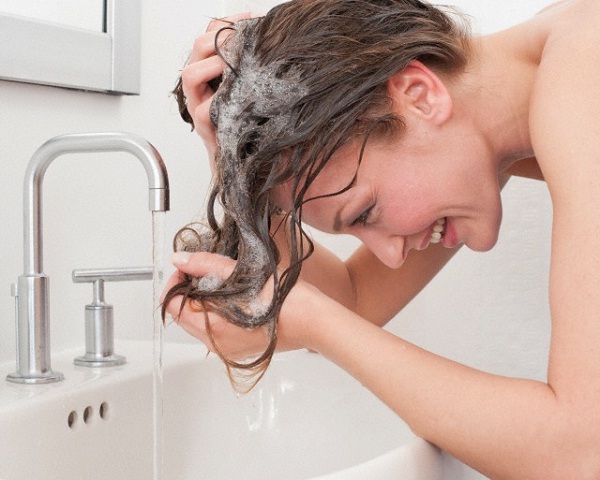 Mild shampoo-Natural Ways To Stop Hair Loss