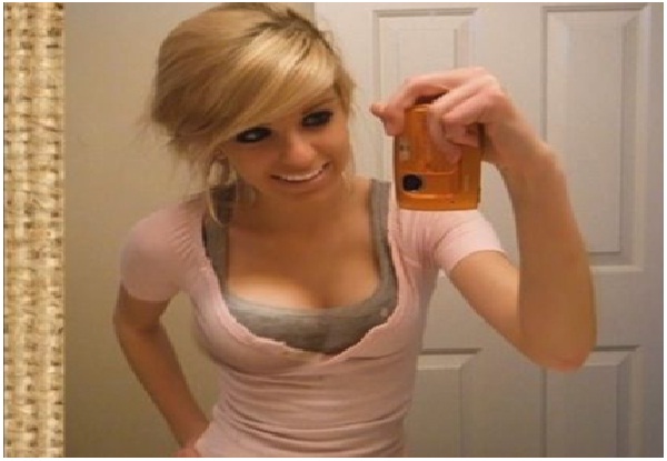 Lopsided Chest-12 Hilarious Photoshop Fails That Will Make You Say WTF