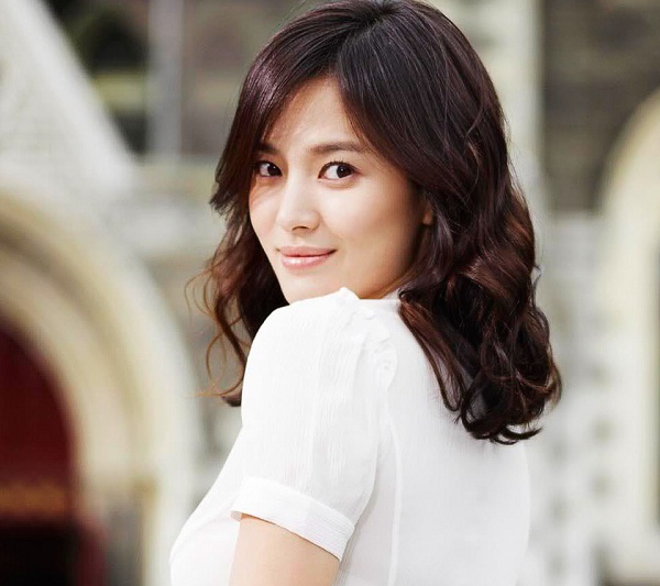 Hye-kyo Song-Most Beautiful Korean Actresses