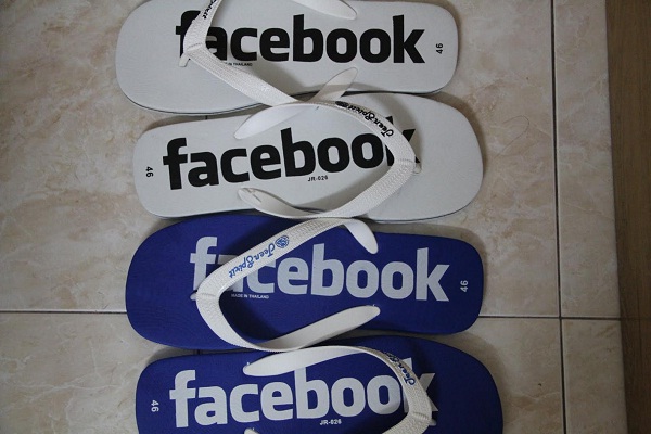 Handy for the beach-Amazing Products Inspired By Facebook