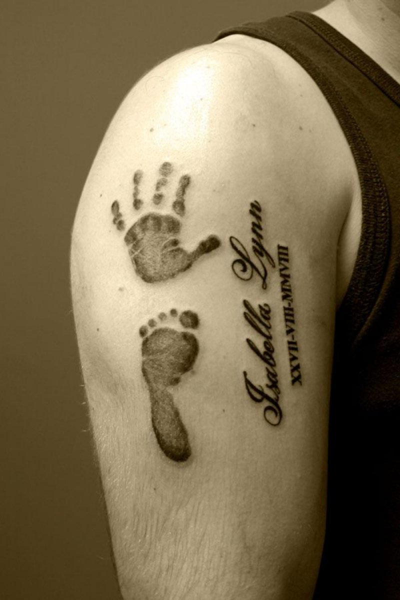 Baby Foot/Hand Prints Tattoo-12 Best Father And Daughter Tattoos Ever