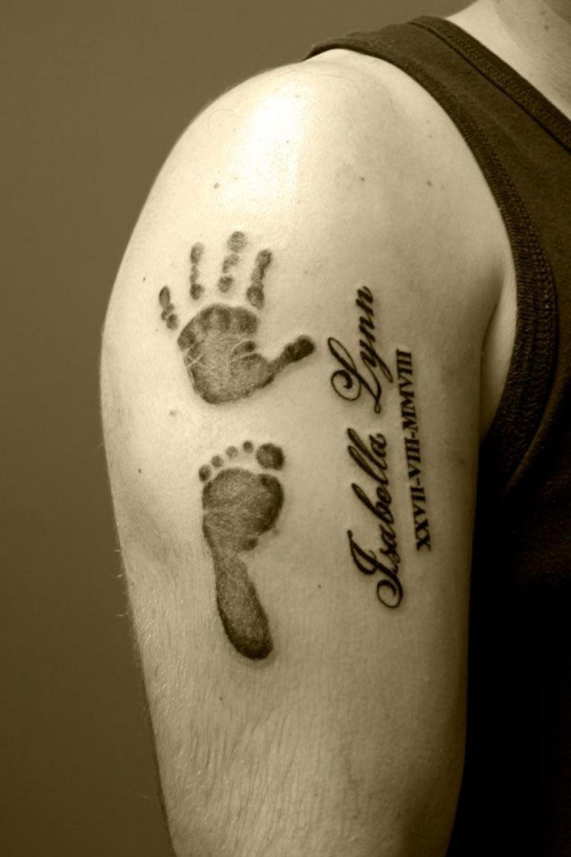 fatetattooer:baby-feet-color-baby-foot-print-foot-prints-tattoo