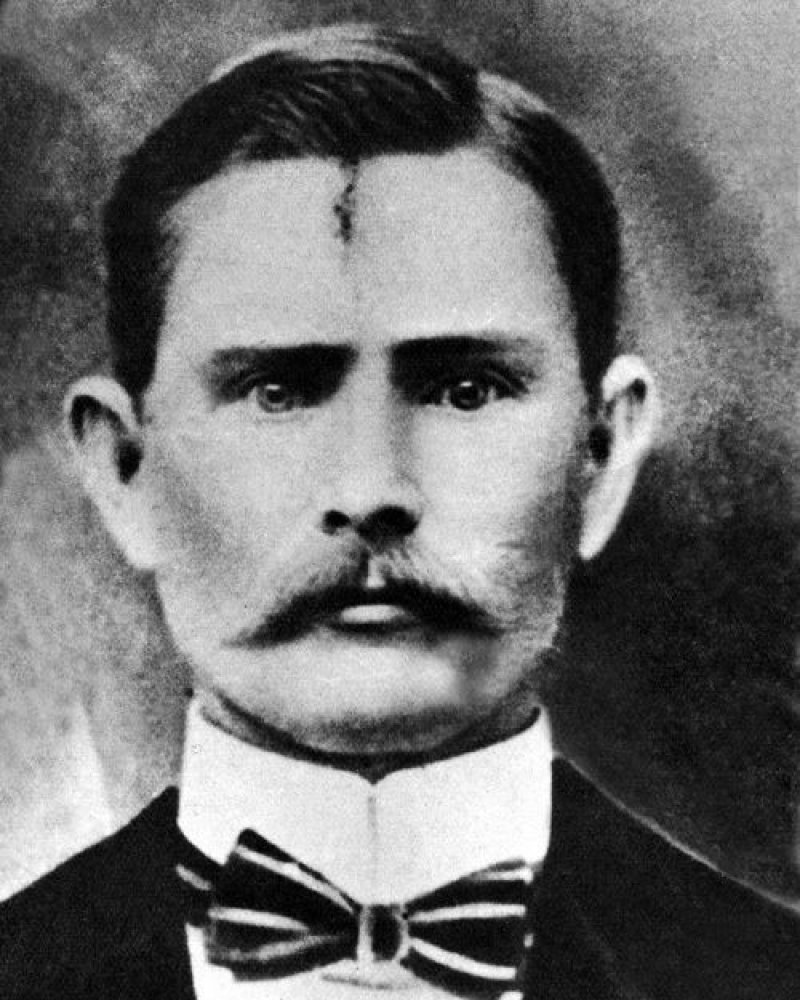 Jesse James (Outlaw)-15 Famous Personalities Who Married Their Family Members