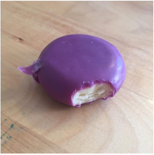 Eating Babybel? You are Doing it Wrong-15 People Who Have No Idea How Things Work