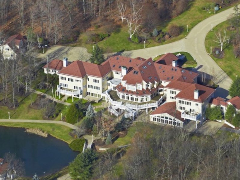 50 Cent-15 Amazing Celebrity Houses That Are Worth Millions