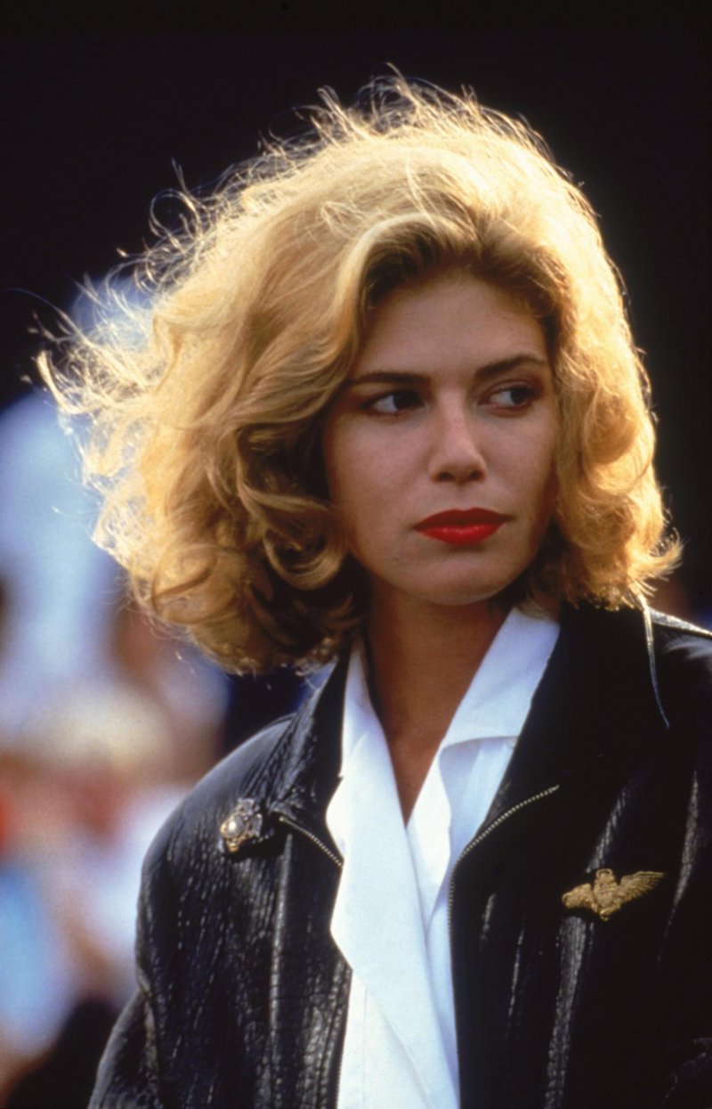 Kelly mcgillis photos