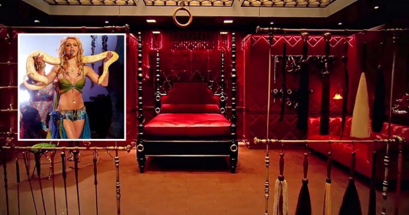 Britney Spears Has A Fantasy Sex Room In Her Mansion