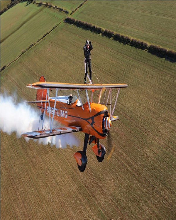 Old wing walker-15 Craziest World Records Ever Created
