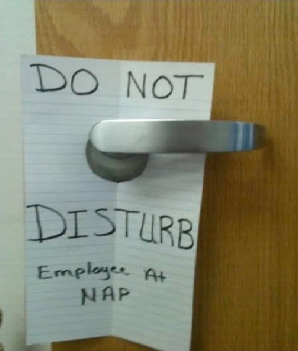Napping-12 Funniest Do Not Disturb Signs That Will Make You Lol