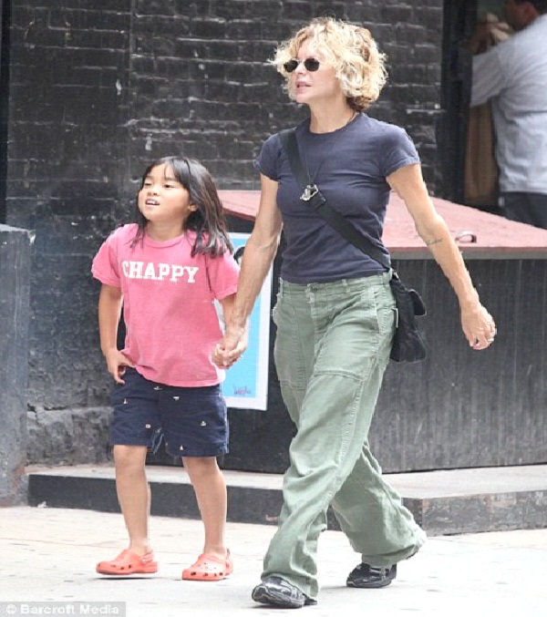 Meg Ryan-Celebrities Who Have Adopted Babies