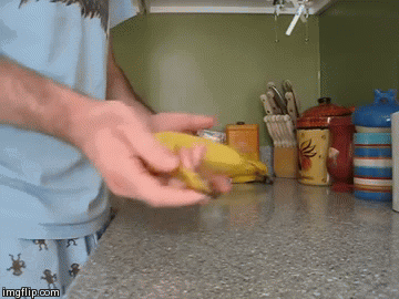 Eat Your Banana Like This-15 Things You've Been Doing Wrong Your Entire Life