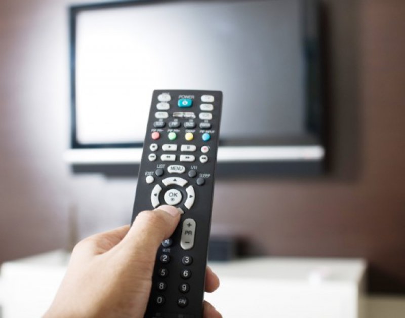 Remotes Are Never Cleaned -15 Lesser Known Hotel Secrets That No One Talks About