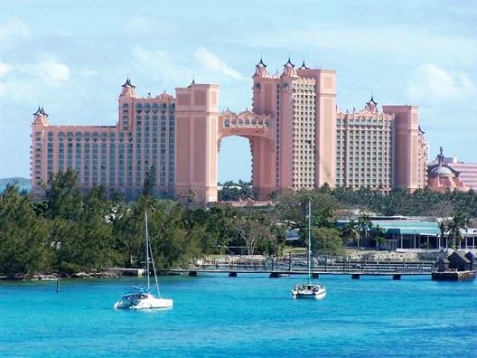 Atlantis, Bahamas - Royal Tower Bridge Suite - $25,000-Most Expensive Honeymoon Destinations In The World