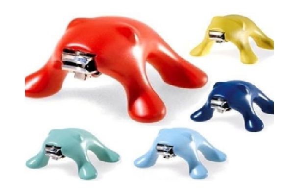 Nom Nom-Coolest Nail Clippers