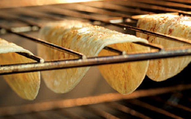 An oven rack for perfect taco shells-Amazing Kitchen Hacks