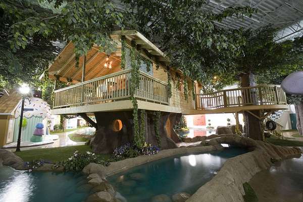 Tree House-Coolest Offices In The World