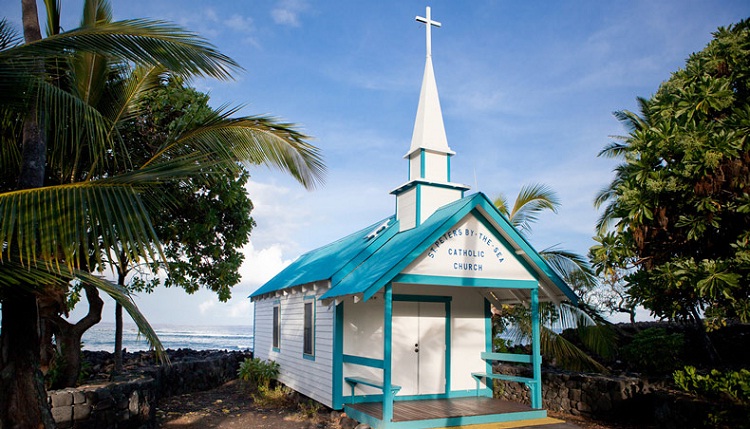 Saint Peter's Church, Big Island-24 Most Beautiful Wedding Locations In Hawaii