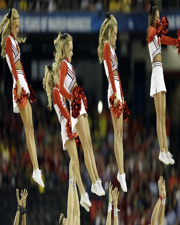 Cheerleading-Most Dangerous Sports In The World