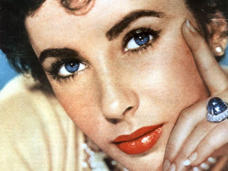 elizabeth taylor eyelashes