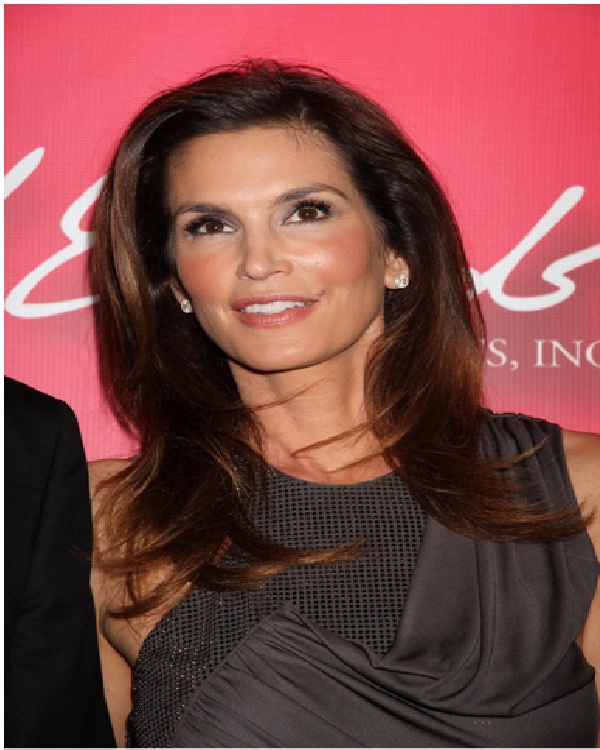 Cindy Crawford (Model)-Celebrities Who Are Actually Extremely Smart