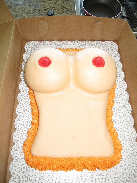 Pretty obvious-Sexiest Cakes Ever