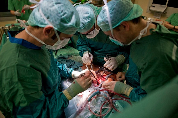Lung transplant-Most Expensive Surgeries In The World