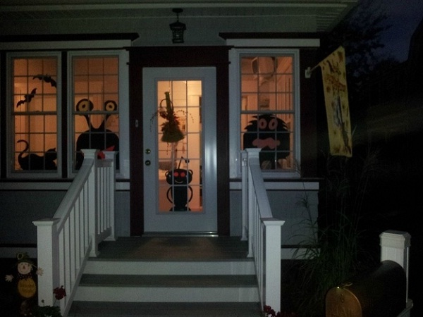 Windows and doors-Amazing Halloween Home Decorations