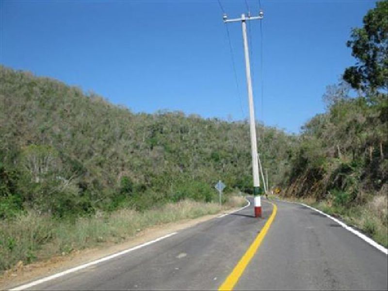 A Pole in the Middle of Road-15 Architecture Fails