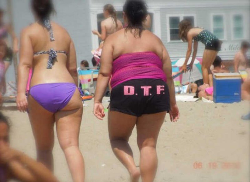 Any Takers?-15 Most Embarrassing Photos Ever Taken At Beach
