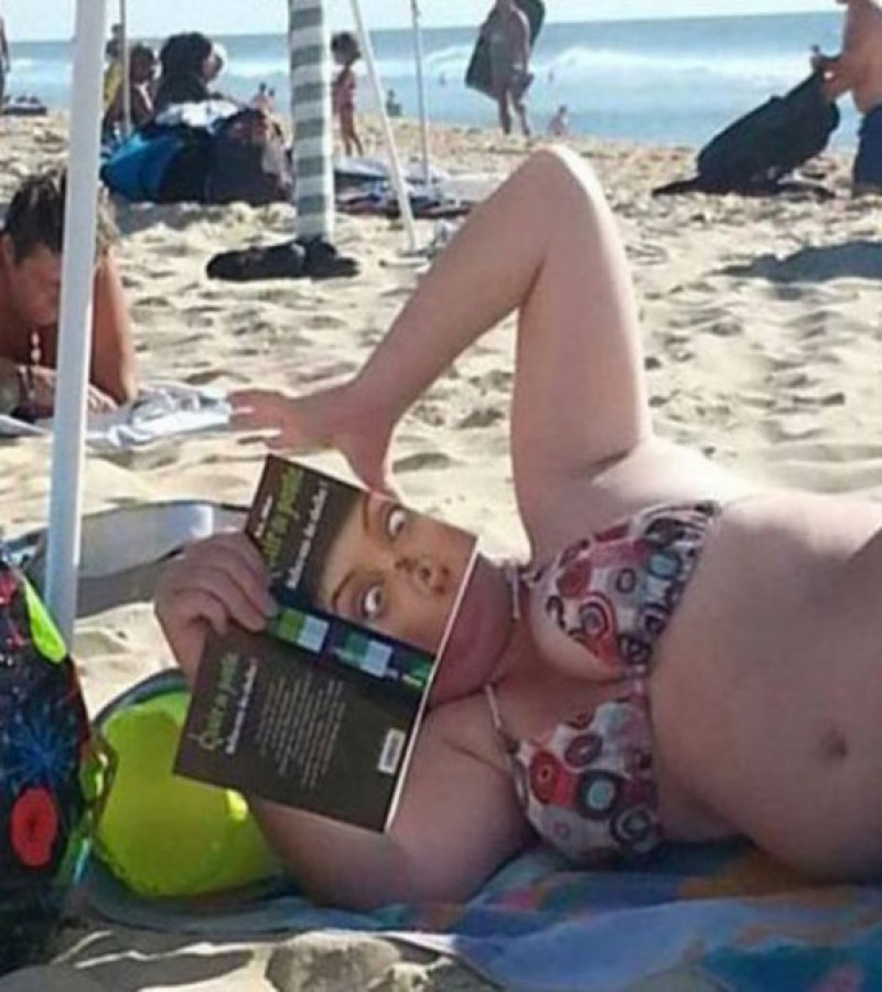 This Crazy Photo-18 Hilarious Beach Fails That Will Make You Laugh Out Loud