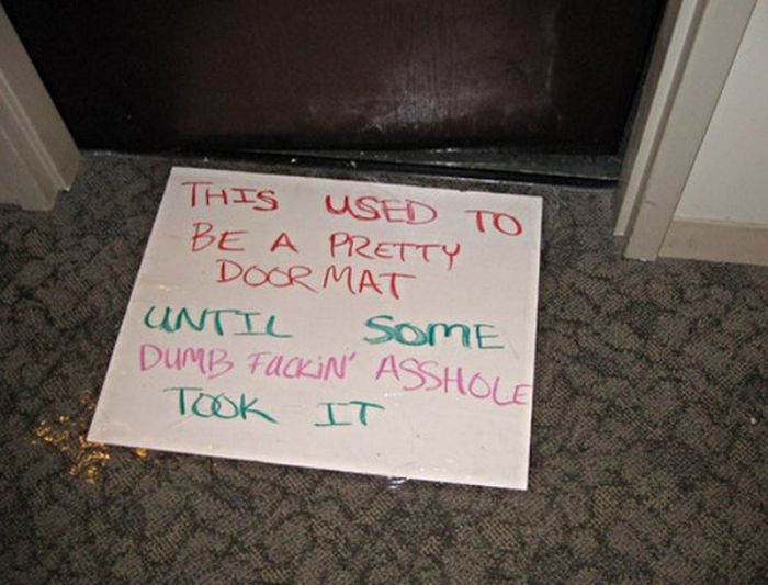 Protesting a Doormat Theft Like Boss-15 Aggressive Notes Left For Stupid Neighbors