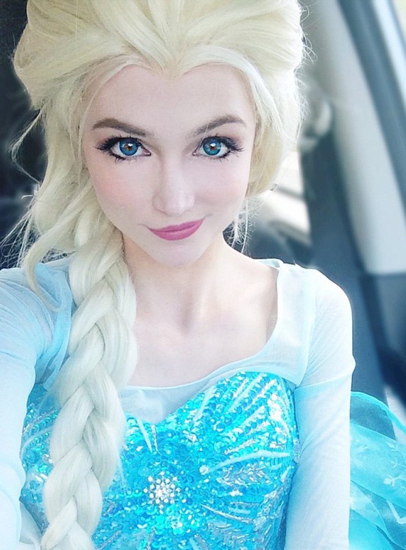 Sarah as Elsa-Girl Who Spent ,000 To Look Like Disney Princesses