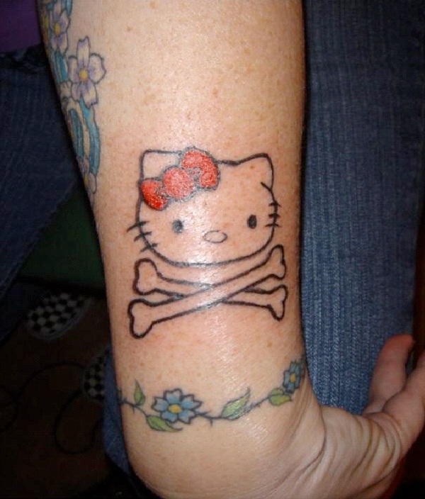 Cross Bones Kitty-Craziest Hello Kitty Tattoos
