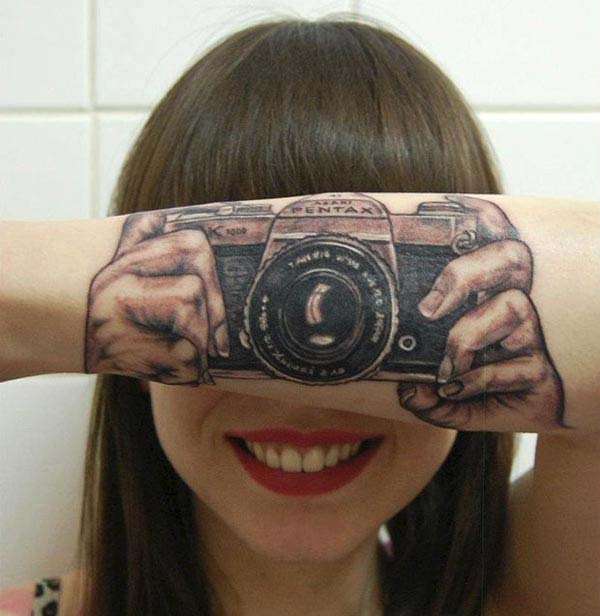 Camera-Amazing 3D Wrist Tattoos
