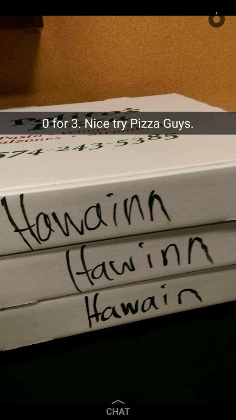 Pizza Guy - 0, Hawaiian Pizza - 3-15 People Who Need To Be More Self Aware